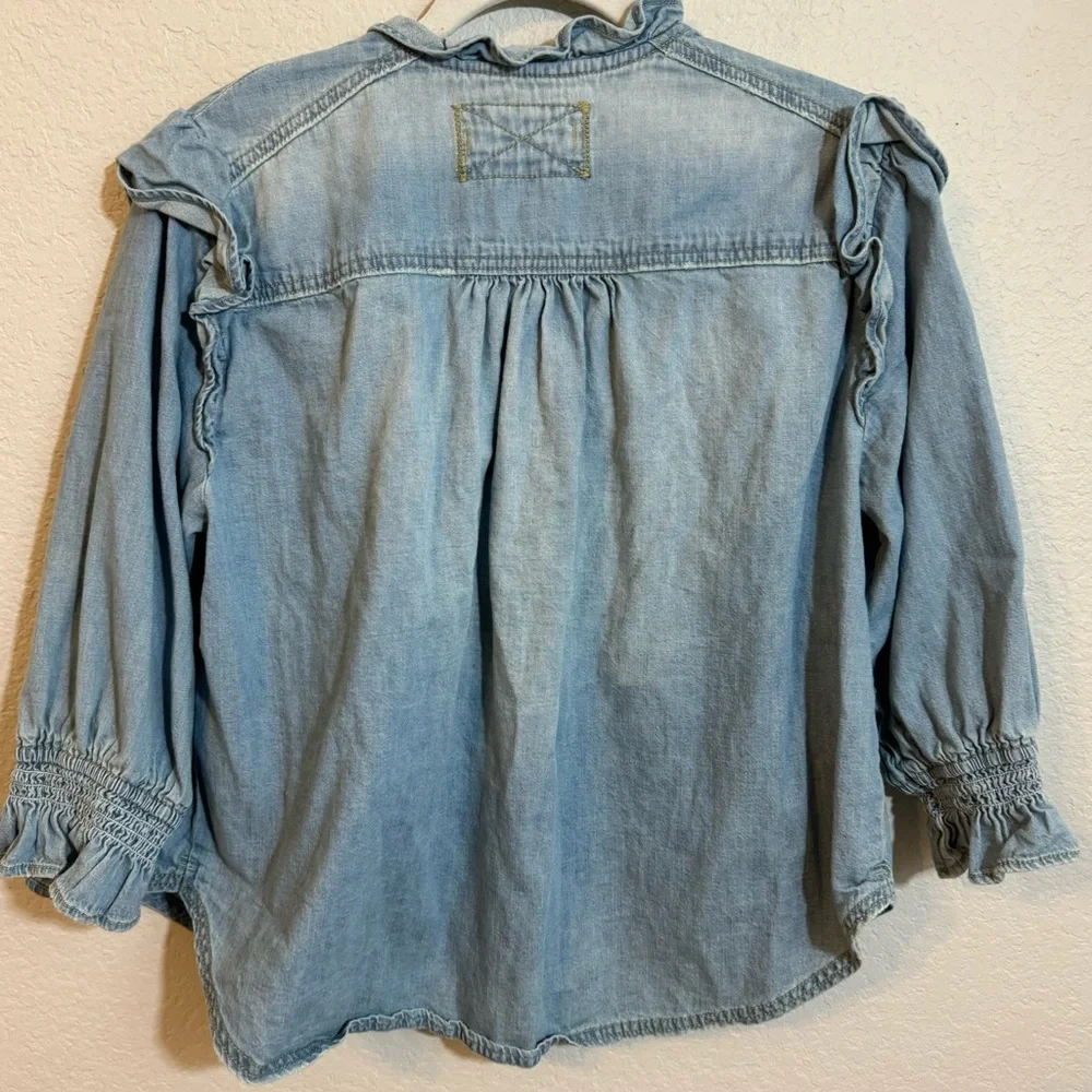 Free people Louise Denim‎ Top in Indigo size XS